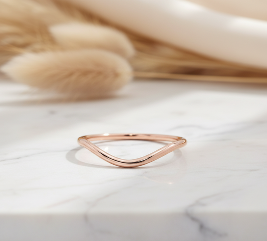 wedding ring v shape