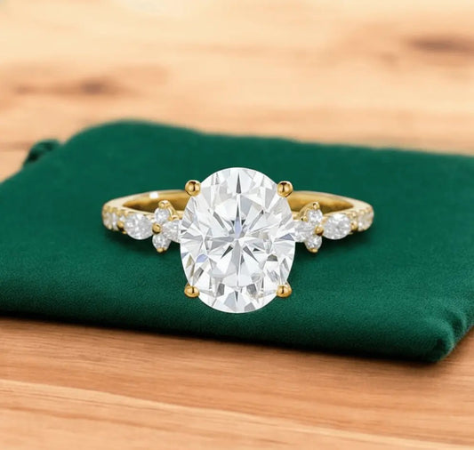 2.800 ct Vintage Oval Engagement Ring, 14K Solid Yellow Gold