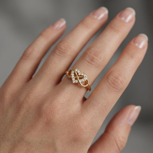 Heart Shape Diamond Ring / Promise Ring / 14k Gold Stackable Ring