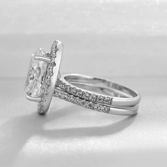 Moissanite Ring
