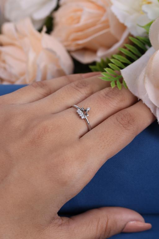 Moissanite Ring