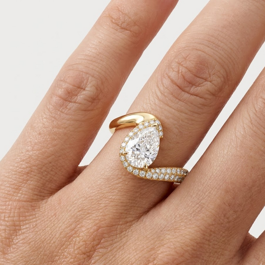 engagement rings pear