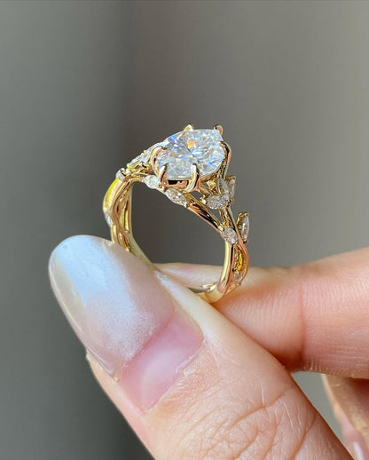 Moissanite Ring