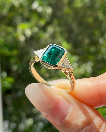  Moissanite Ring