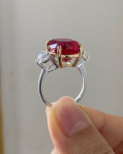 Moissanite Ring