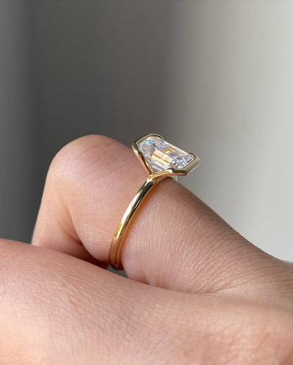 Moissanite Ring