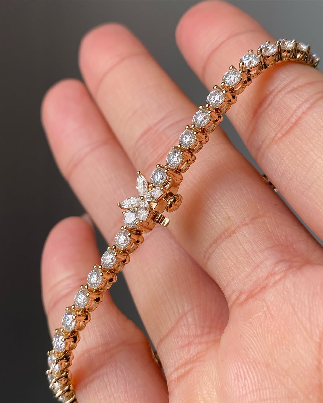 4.0 MM Tennis Bracelet, 8.00 ct Round Moissanite Engagement Bracelet