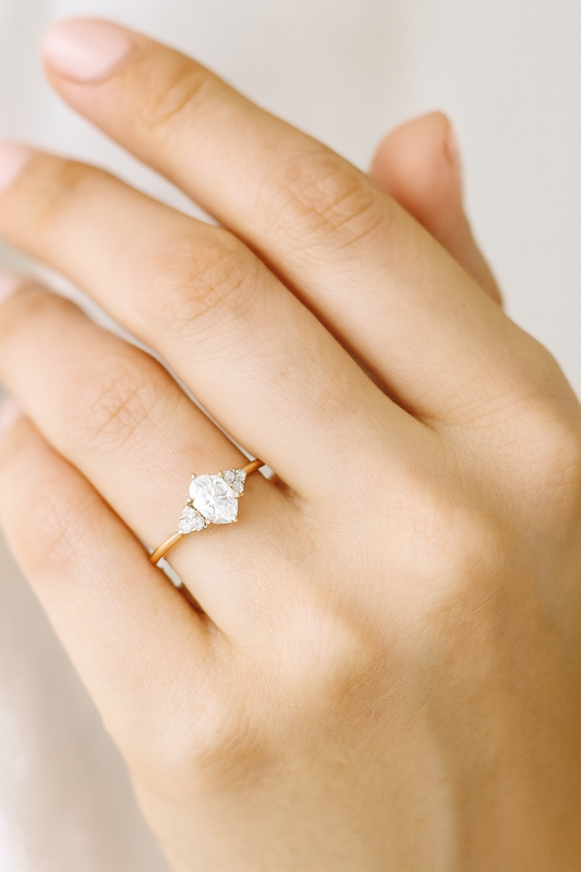0.5 ct Oval Lab-Grown Diamond Engagement Ring