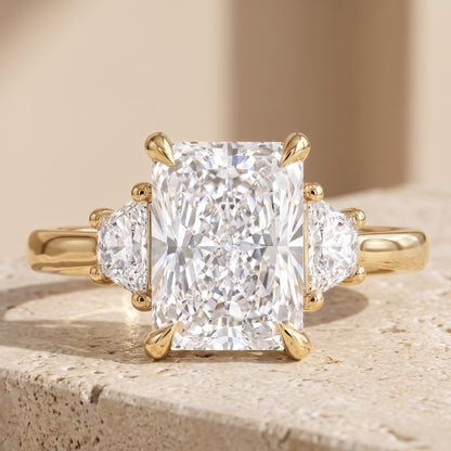 3 stone diamond ring