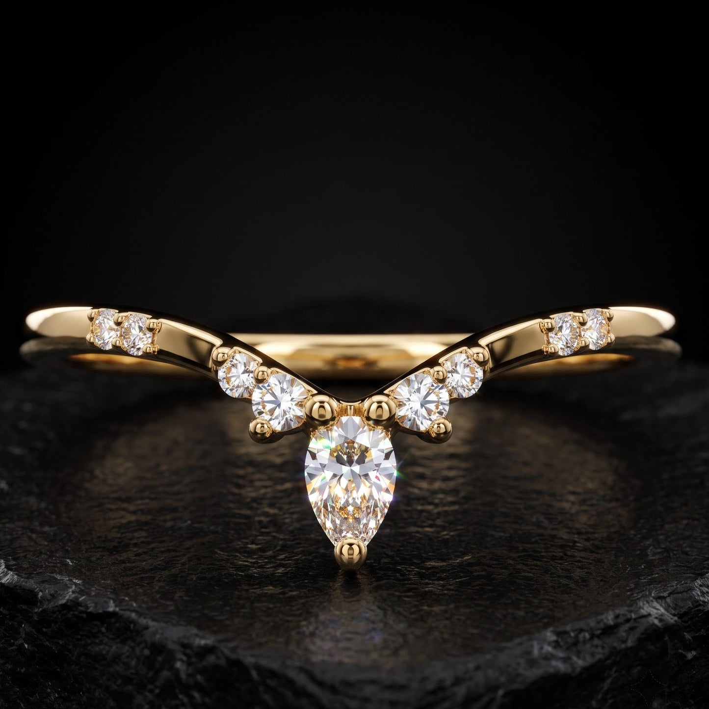 curved wedding band​

