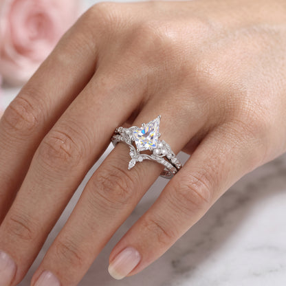 1.69 Ct Kite Cut Lab Grown Diamond Engagement Ring Set