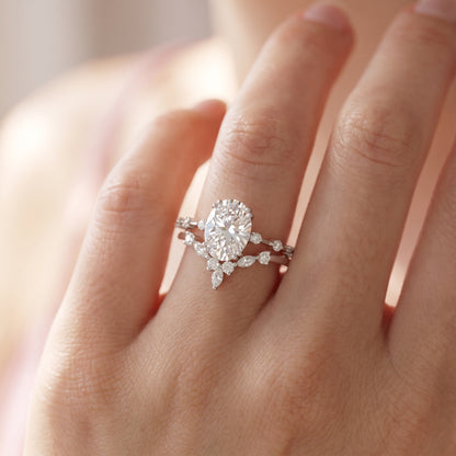 1.50 Ct Oval Lab-Grown Engagement Ring Set – 14K Gold