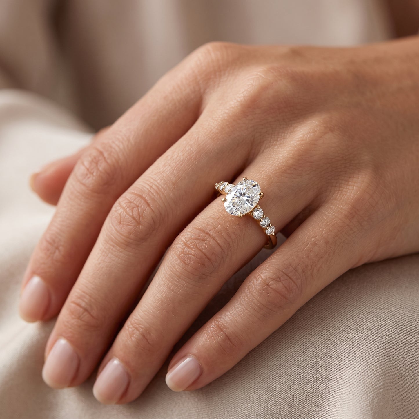 oval cut diamond ring​

