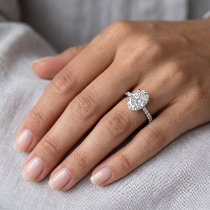 1.5 CT Oval Cut Lab Grown Diamond Engagement Ring for Women