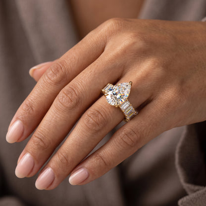 2.0CT Pear shaped Lab-Grown engagement ring