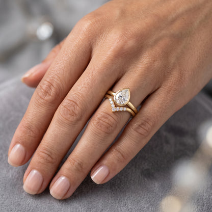 1.10 Ct Pear Cut Lab Grown Diamond Bridal Set – Bezel Engagement Ring