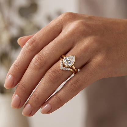 1.10 Ct Pear Cut Lab Grown Diamond Bridal Set – Bezel Engagement Ring