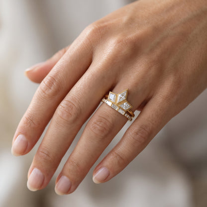 1.20ct Kite Cut Lab Grown Art Deco Three Stone Engagement Ring sets