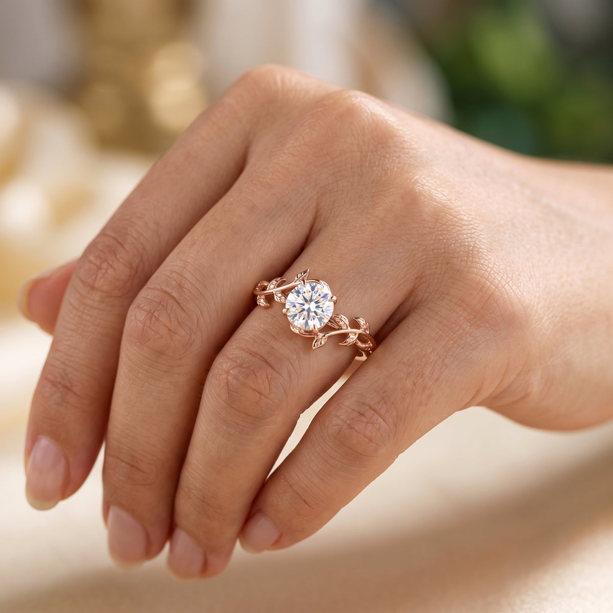 Vintage 1.00ct Round Cut Leaf Lab Grown Diamond Engagement Ring