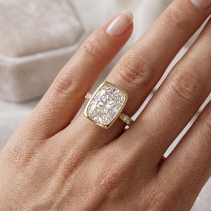 4.00ct Radiant Cut Lab-Grown Bezel Set Solitaire ring
