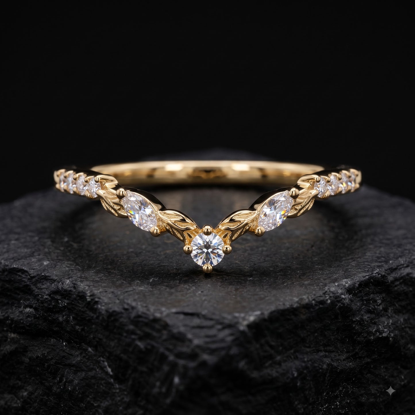 0.120 ct Lab Grown Diamond Curved Wedding Band Ring