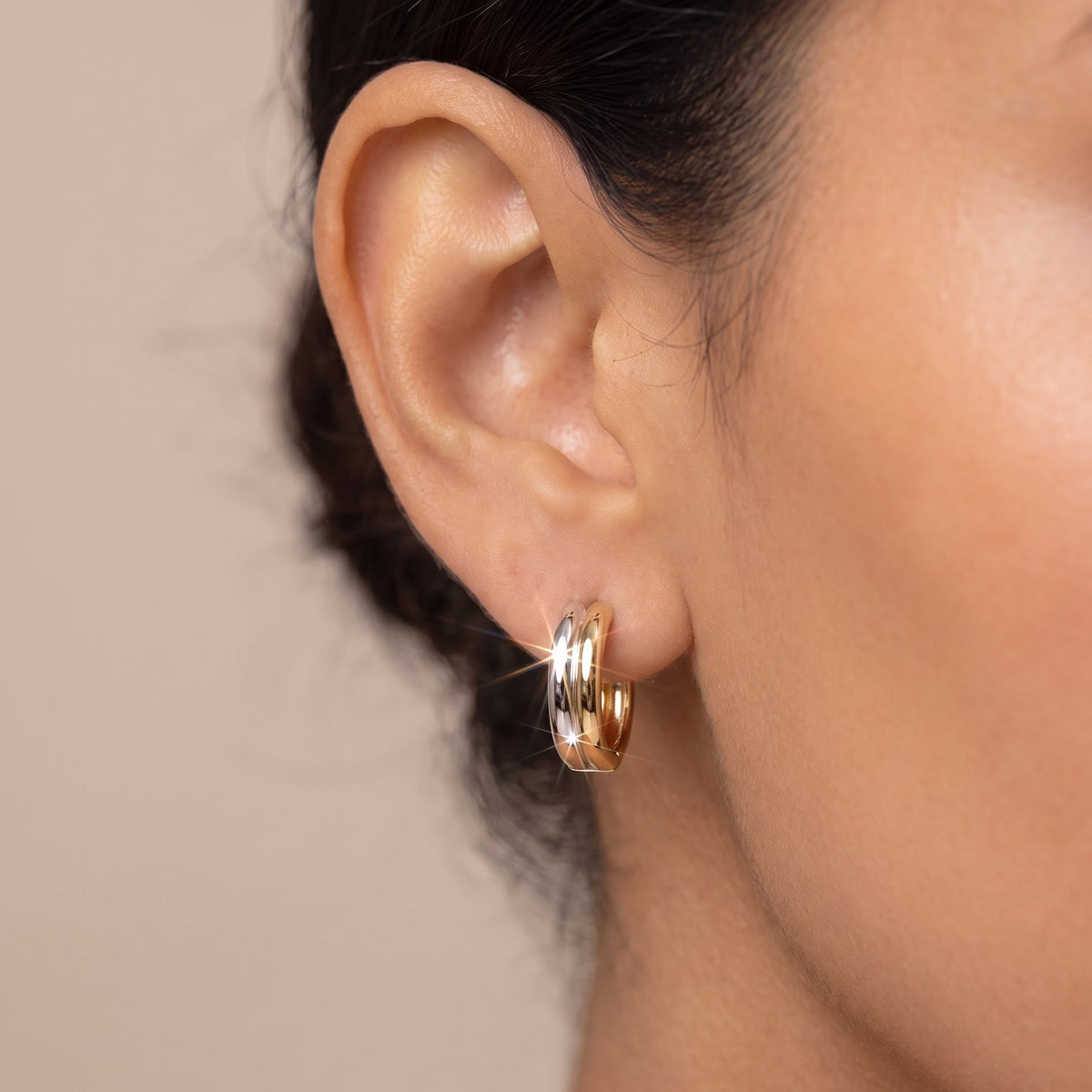 huggie gold hoop earrings​


