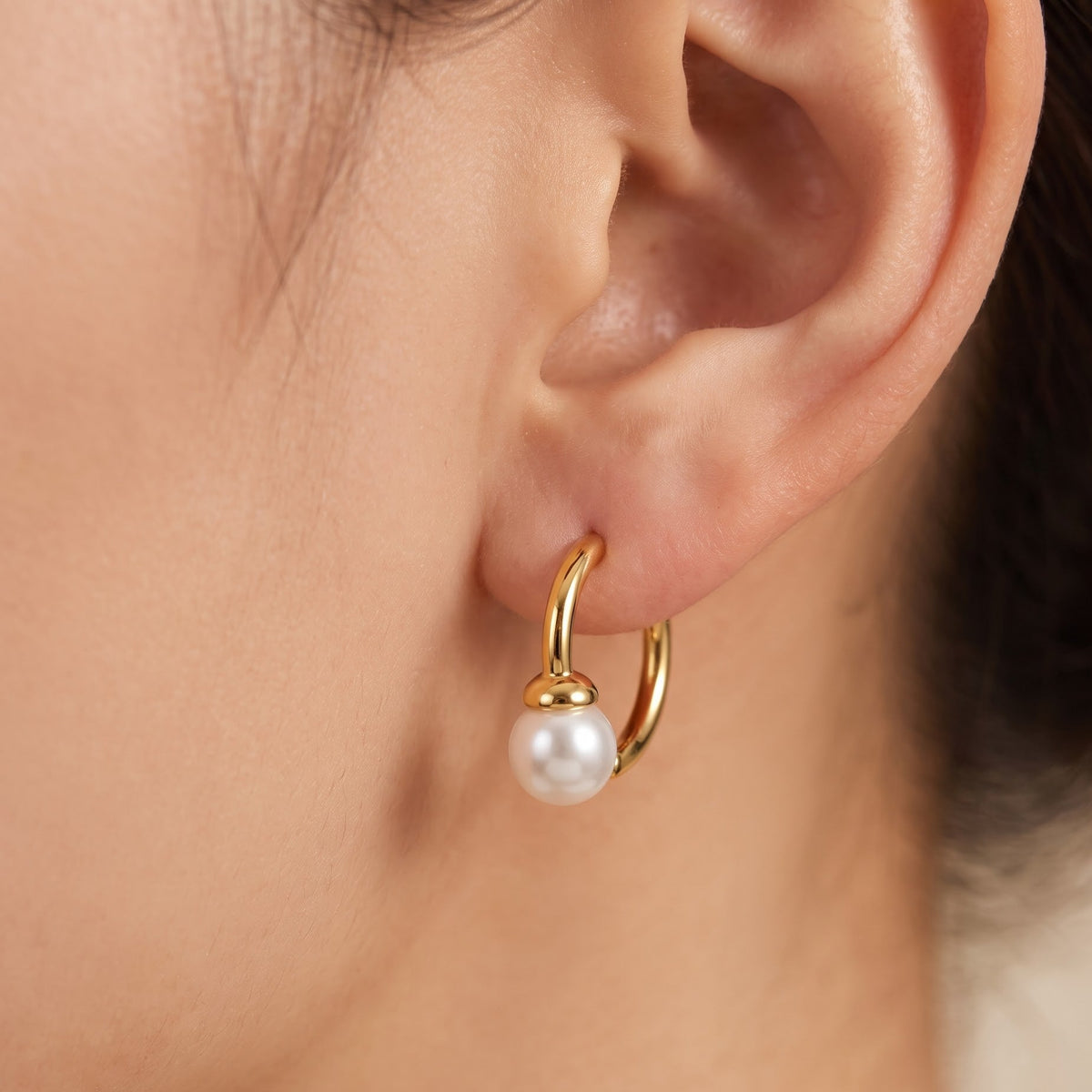 pearl super hoop​

