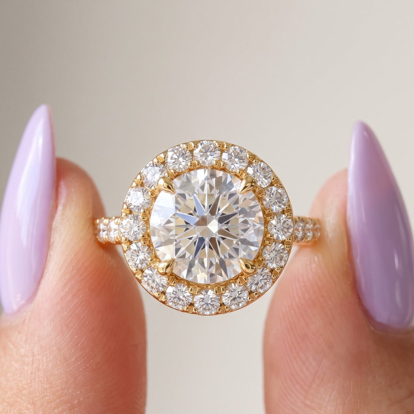 round engagement rings with halo​


