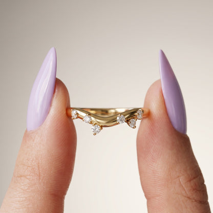 lab grown diamond curved wedding band