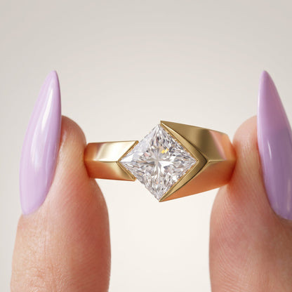 men ring men​

