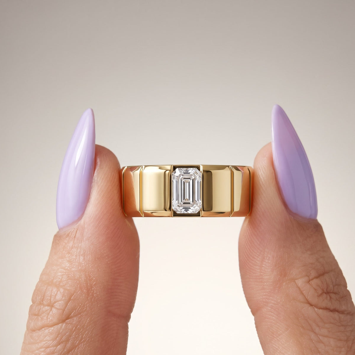 mens emerald jewelry​


