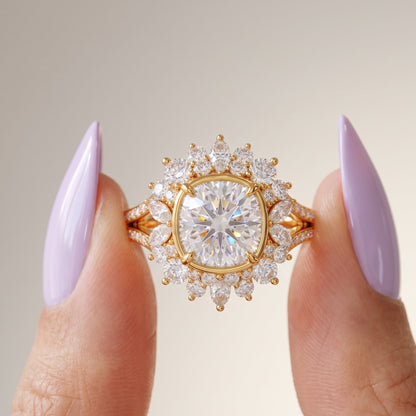 cushion ring with halo​