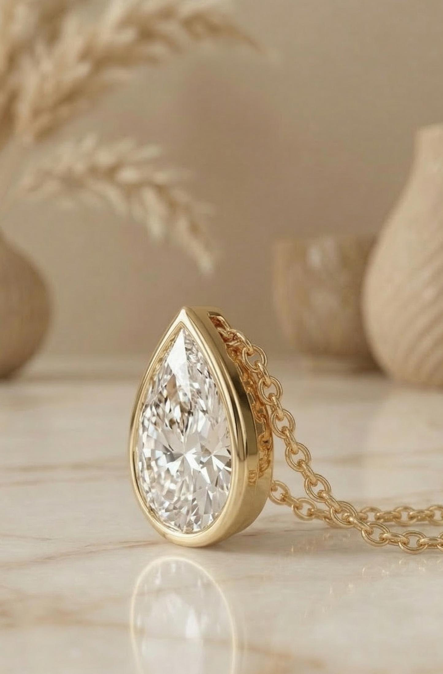 bezel pear diamond pendant​


