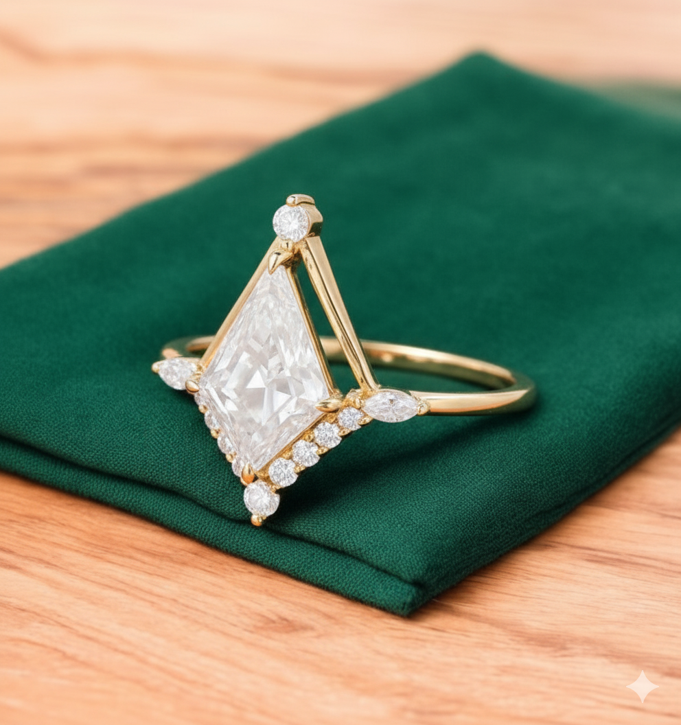 1.700ct Vintage Kite-Cut Lab-Grown Diamond Engagement Ring