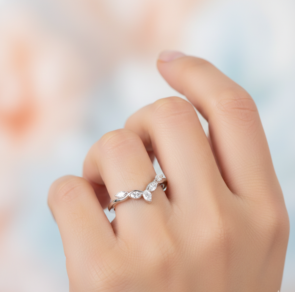 0.17 Ct Marquise Lab-Grown Diamond Curved Wedding Ring