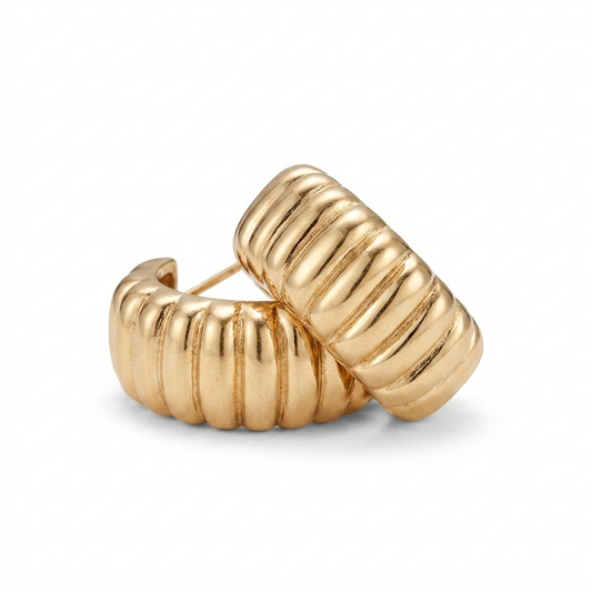 Charlotte Bold Ribbed Statement Hoops • 14K Gold