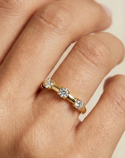 14K Gold 0.960 Ct Three-Stone Diamond Wedding Band