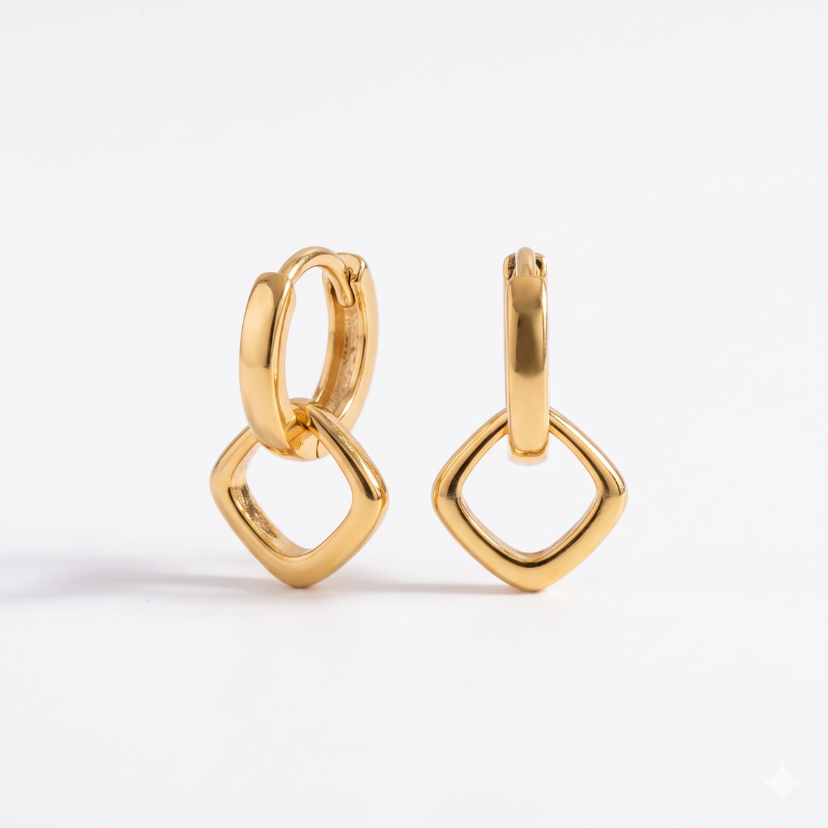dangle earrings​

