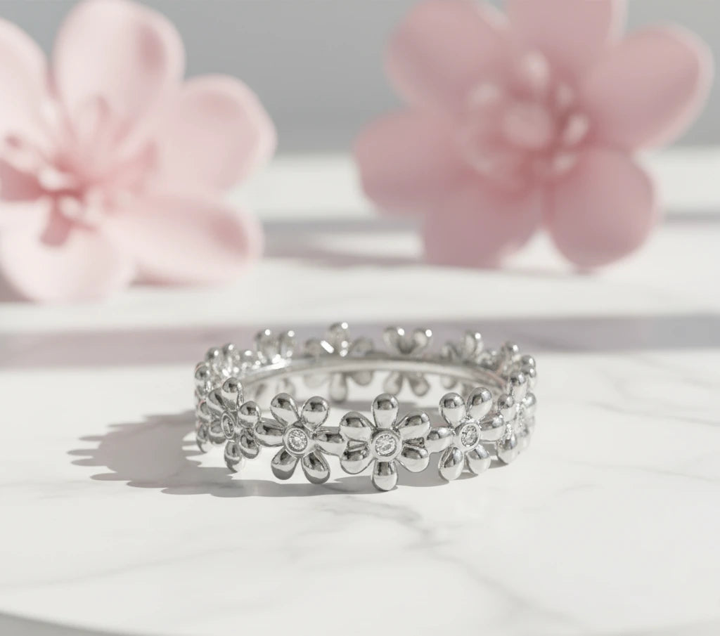 dainty daisy eternity band gold