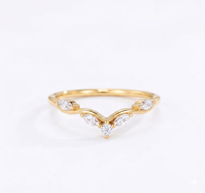 0.170ct Vintage Marquise Lab-Grown Diamond Curved Wedding Band