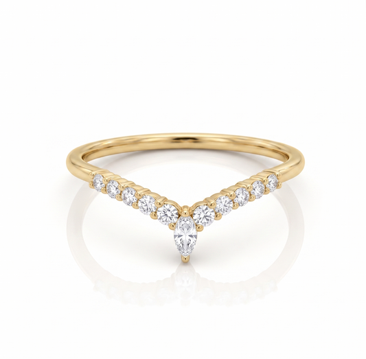 Pear Band Ring – Curved Lab-Grown Wedding Band in 14K Gold