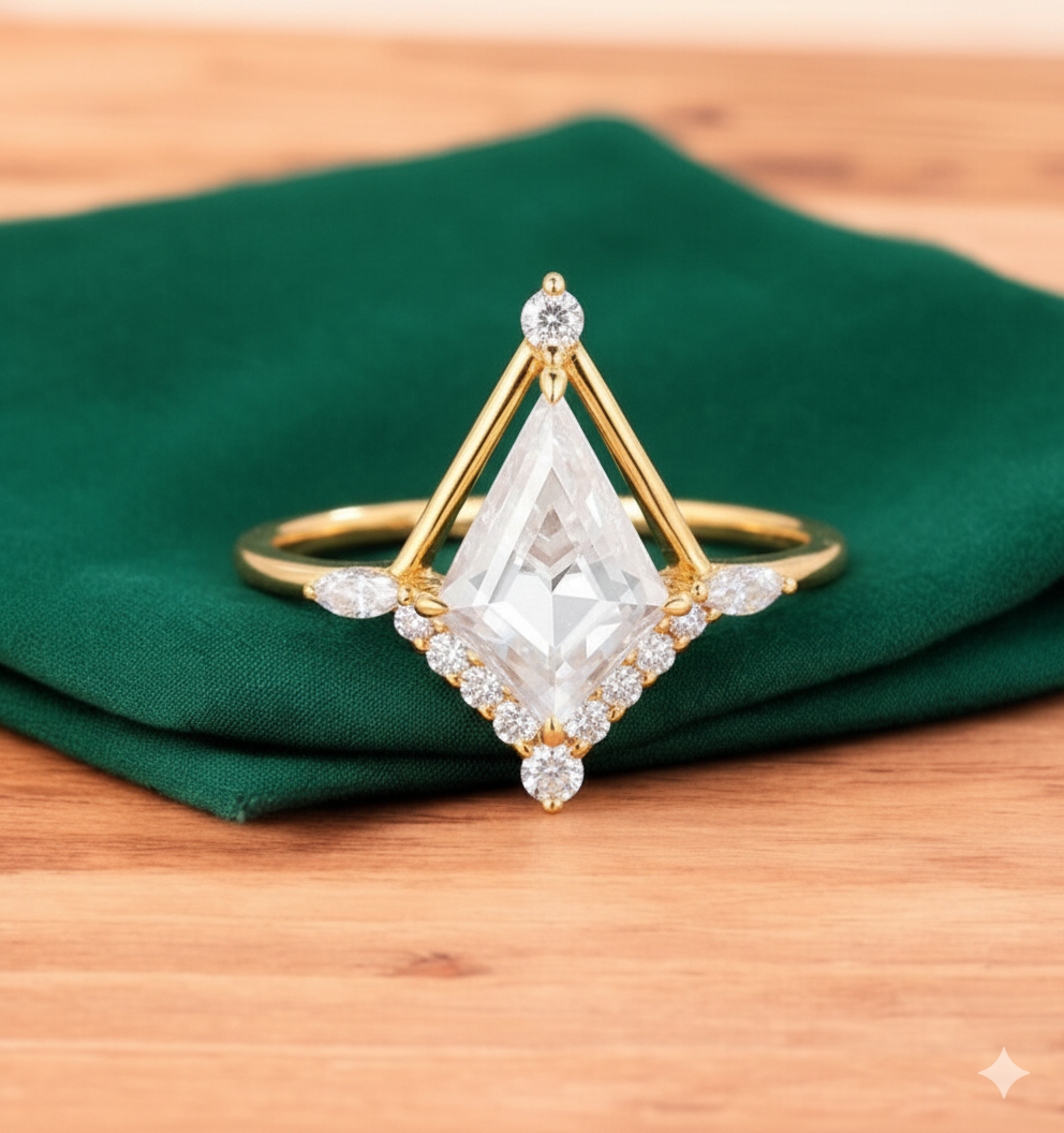 1.700ct Vintage Kite-Cut Lab-Grown Diamond Engagement Ring