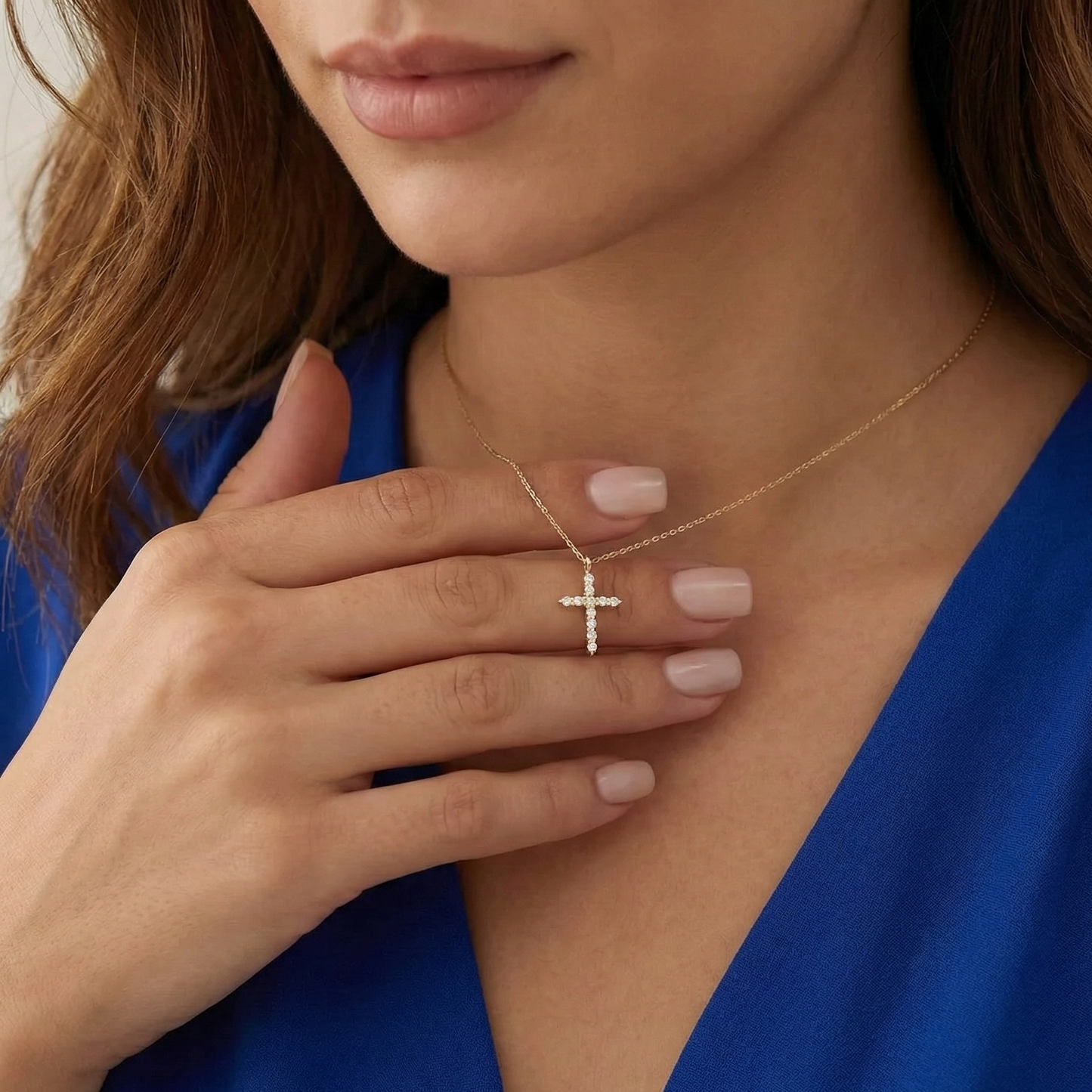 0.150 Ct Dainty Cross Pendant Necklace