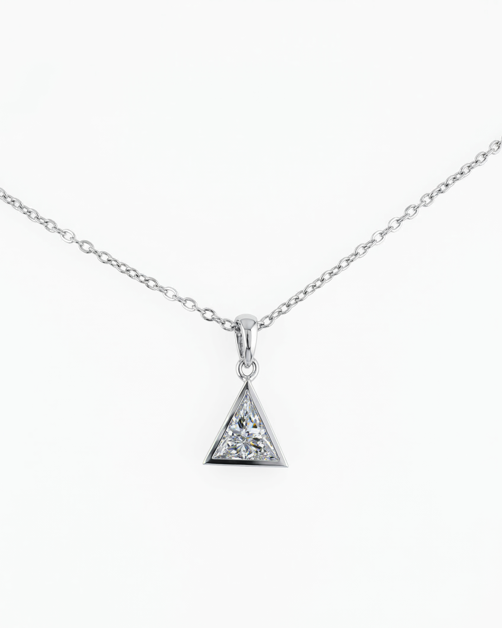 trilliant diamond pendant​

