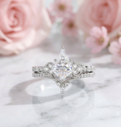 1.69 Ct Kite Cut Lab Grown Diamond Engagement Ring Set