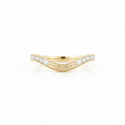 0.40 ct Vintage Curved Moissanite Wedding Band