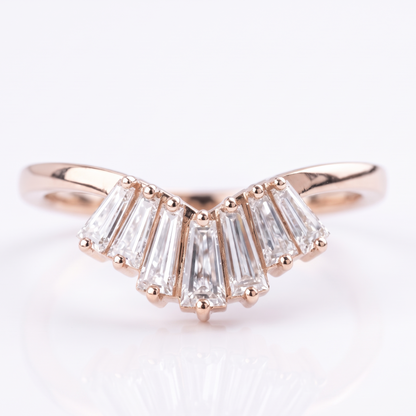 wedding bands with baguette diamonds​

