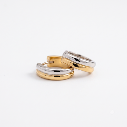 gold hoop huggie earrings​

