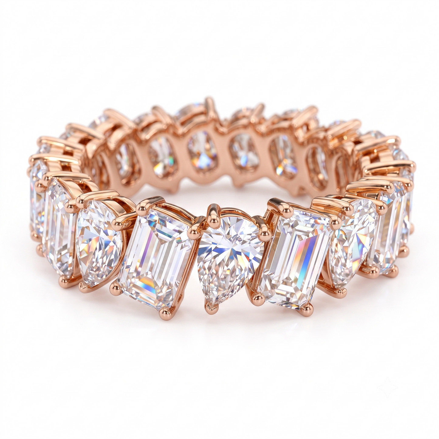 pear shaped emerald engagement rings​

