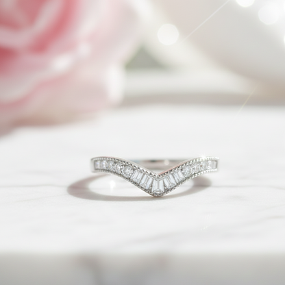 0.400Ct Curved Moissanite Wedding Band